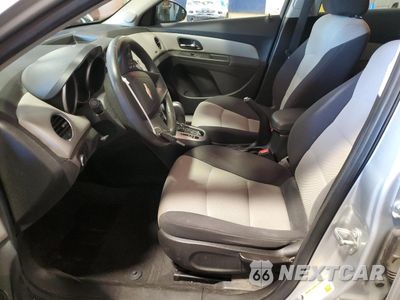 Zdjęcie 7 z 14 samochodu: 2013 CHEVROLET CRUZE LS VIN:1G1PA5SG0D7228475 - miniatura