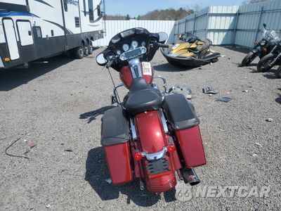 Czwarte zdjęcie samochodu z boku: 2010 HARLEY-DAVIDSON FLHX VIN:1HD1KB414AB605916 - miniatura