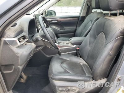 Zdjęcie 7 z 13 samochodu: 2020 TOYOTA HIGHLANDER LIMITED VIN:5TDDZRBH2LS051922 - miniatura