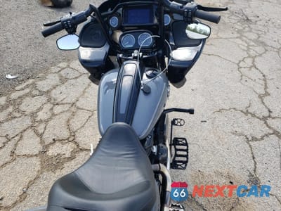 Zdjęcie 6 z 10 samochodu: 2022 HARLEY-DAVIDSON FLTRXS VIN:1HD1KTP16NB657197 - miniatura