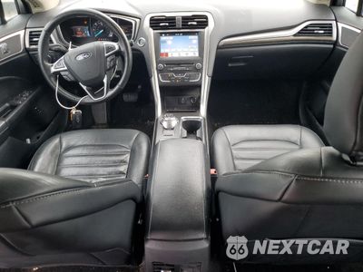 Zdjęcie 8 z 12 samochodu: 2018 FORD FUSION SE HYBRID VIN:3FA6P0LU7JR129915 - miniatura