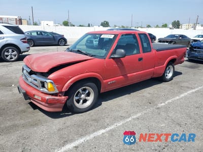 1997 CHEVROLET S TRUCK S10 1GCCS19X0V8166850 - główne zdjęcie licytacji z USA - miniatura