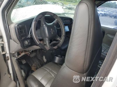 Zdjęcie 8 z 13 samochodu: 2001 GMC SAVANA G3500 VIN:1GJHG39R211183908 - miniatura