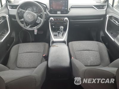 Zdjęcie 8 z 13 samochodu: 2021 TOYOTA RAV4 XLE VIN:2T3W1RFV6MC127420 - miniatura