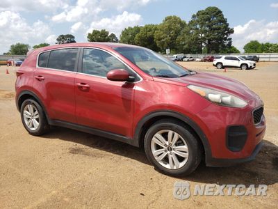 Czwarte zdjęcie samochodu z boku: 2018 KIA SPORTAGE LX VIN:KNDPM3AC1J7346449 - miniatura