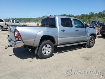 Trzecie zdjęcie samochodu z tyłu: 2015 TOYOTA TACOMA DOUBLE CAB PRERUNNER VIN:5TFJU4GN1FX066980 - miniatura