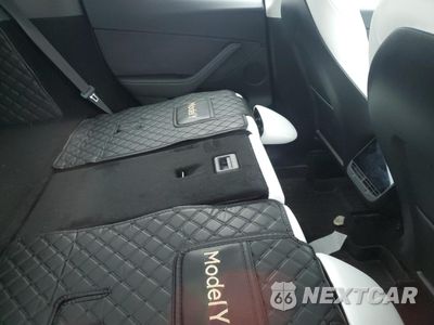 Zdjęcie 11 z 13 samochodu: 2023 TESLA MODEL Y VIN:7SAYGDEE8PF620703 - miniatura