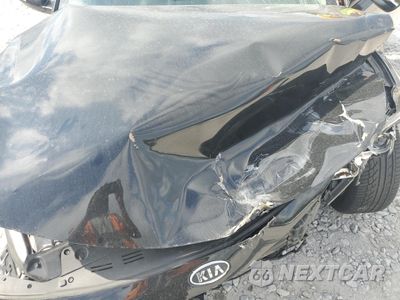 Zdjęcie 11 z 14 samochodu: 2011 KIA OPTIMA EX VIN:KNAGN4A73B5110997 - miniatura