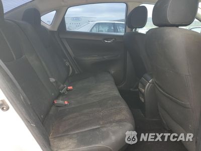 Zdjęcie 10 z 12 samochodu: 2018 NISSAN SENTRA S VIN:3N1AB7AP8JY311348 - miniatura