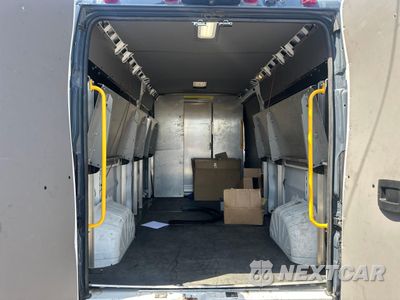 Zdjęcie 6 z 10 samochodu: 2018 RAM PROMASTER 2500 2500 HIGH VIN:3C6TRVDG3JE160932 - miniatura