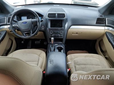 Zdjęcie 8 z 12 samochodu: 2017 FORD EXPLORER XLT VIN:1FM5K8D8XHGC26611 - miniatura