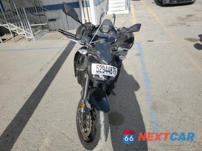 Drugie zdjęcie samochodu z przodu: 2018 KAWASAKI ZR900 VIN:JKAZR2B15JA004789 - miniatura