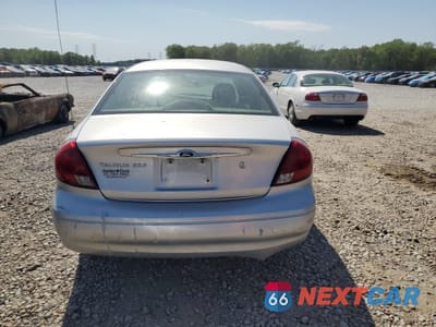 Zdjęcie 6 z 14 samochodu: 2001 FORD TAURUS SES VIN:1FAFP55U91G196212 - miniatura