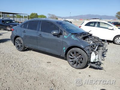 Czwarte zdjęcie samochodu z boku: 2024 TOYOTA COROLLA LE VIN:JTDBCMFE0R3045901 - miniatura