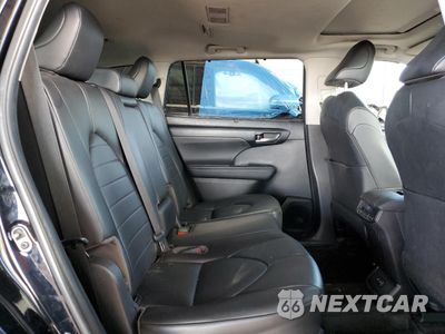 Zdjęcie 11 z 15 samochodu: 2020 TOYOTA HIGHLANDER HYBRID XLE VIN:5TDHBRCHXLS502115 - miniatura