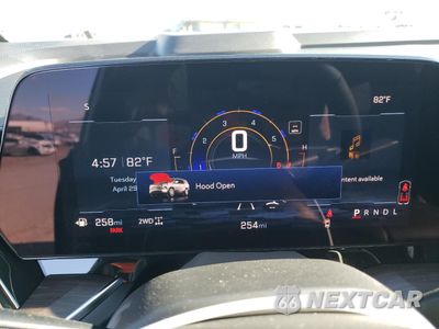 Zdjęcie 9 z 14 samochodu: 2025 CHEVROLET SUBURBAN K1500 PREMIER VIN:1GNS6FRD7SR232617 - miniatura