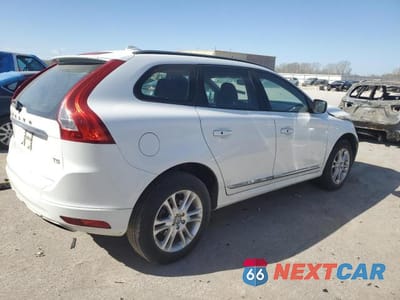 Trzecie zdjęcie samochodu z tyłu: 2015 VOLVO XC60 VIN:YV440MDJXF2680270 - miniatura