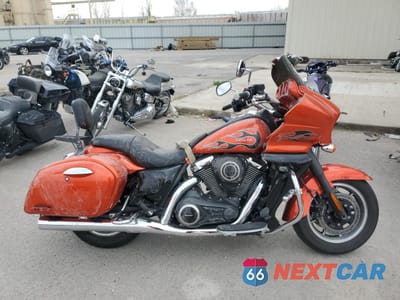2014 KAWASAKI VN1700 K JKBVNRK18EA004144 - główne zdjęcie licytacji z USA - miniatura