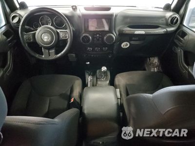 Zdjęcie 8 z 15 samochodu: 2014 JEEP WRANGLER UNLIMITED SPORT VIN:1C4HJWDG4EL103910 - miniatura