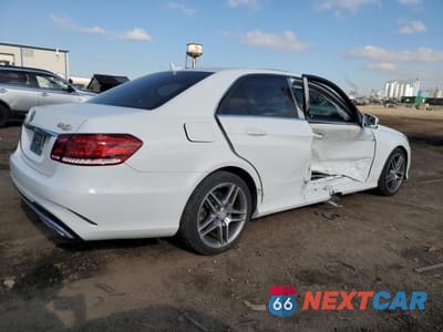 Trzecie zdjęcie samochodu z tyłu: 2014 MERCEDES-BENZ E 350 4MATIC VIN:WDDHF8JB7EA975781 - miniatura