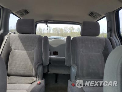 Zdjęcie 10 z 13 samochodu: 2008 TOYOTA SIENNA CE VIN:5TDZK23CX8S174783 - miniatura