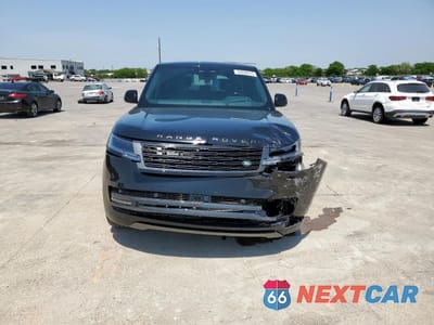 Piąte zdjęcie samochodu w środku: 2025 LAND ROVER RANGE ROVER SE VIN:SALKP9E95SA294694 - miniatura