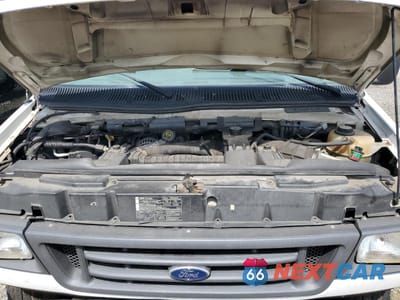 Zdjęcie 12 z 13 samochodu: 2005 FORD ECONOLINE E350 SUPER DUTY CUTAWAY VAN VIN:1FDWE35PX5HA04564 - miniatura