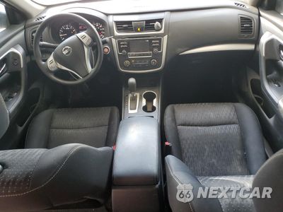Zdjęcie 8 z 14 samochodu: 2016 NISSAN ALTIMA 2.5 VIN:1N4AL3AP1GC272662 - miniatura
