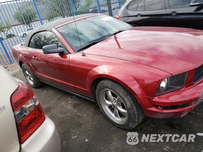 Czwarte zdjęcie samochodu z boku: 2006 FORD MUSTANG VIN:1ZVFT84N365149503 - miniatura