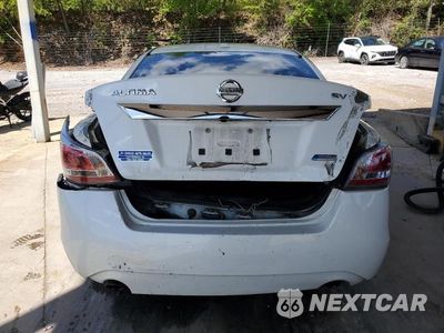 Zdjęcie 6 z 12 samochodu: 2014 NISSAN ALTIMA 2.5 VIN:1N4AL3AP9EN215823 - miniatura