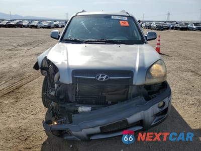 Piąte zdjęcie samochodu w środku: 2006 HYUNDAI TUCSON GLS VIN:KM8JN12D66U460840 - miniatura