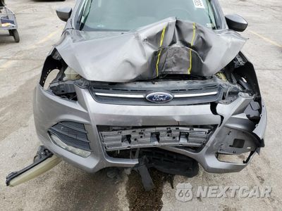 Zdjęcie 12 z 15 samochodu: 2014 FORD ESCAPE SE VIN:1FMCU0GX0EUC06435 - miniatura