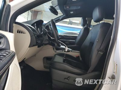 Zdjęcie 7 z 15 samochodu: 2018 DODGE GRAND CARAVAN SXT VIN:2C4RDGCGXJR248650 - miniatura