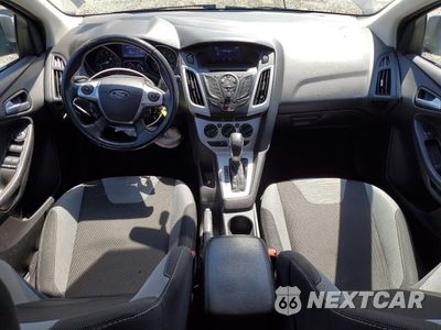 Zdjęcie 8 z 12 samochodu: 2014 FORD FOCUS SE VIN:1FADP3K21EL276549 - miniatura