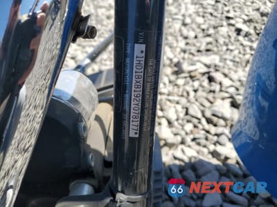 Zdjęcie 9 z 9 samochodu: 2002 HARLEY-DAVIDSON FLSTFI VIN:1HD1BXB192Y078177 - miniatura