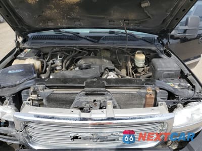 Zdjęcie 11 z 12 samochodu: 2002 GMC SIERRA K2500 HEAVY DUTY VIN:1GTHK23G02F154631 - miniatura