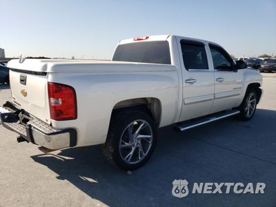 Trzecie zdjęcie samochodu z tyłu: 2011 CHEVROLET SILVERADO C1500 LT VIN:3GCPCSE02BG332353 - miniatura