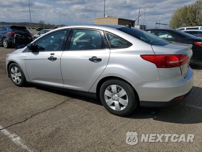 Drugie zdjęcie samochodu z przodu: 2016 FORD FOCUS S VIN:1FADP3E23GL328486 - miniatura