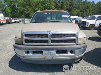 Piąte zdjęcie samochodu w środku: 1995 DODGE RAM 3500 VIN:3B7MC33C5SM111627 - miniatura