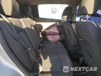 Zdjęcie 10 z 12 samochodu: 2014 CHEVROLET SONIC LT VIN:1G1JC6SH1E4182026 - miniatura