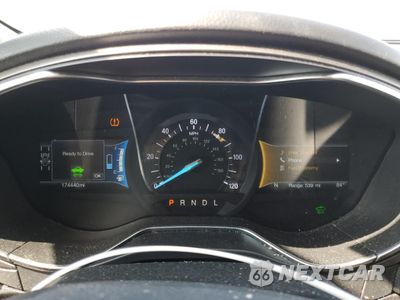 Zdjęcie 9 z 12 samochodu: 2018 FORD FUSION SE HYBRID VIN:3FA6P0LU6JR129940 - miniatura