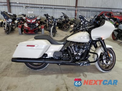 2023 HARLEY-DAVIDSON FLTRXST 1HD1ACL11PB601566 - główne zdjęcie licytacji z USA - miniatura