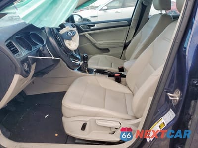 Zdjęcie 7 z 13 samochodu: 2017 VOLKSWAGEN GOLF S VIN:3VW117AU6HM075321 - miniatura