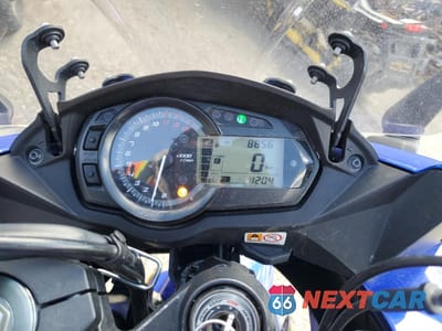 Zdjęcie 7 z 9 samochodu: 2014 KAWASAKI ZX1000 M VIN:JKAZXCM18EA000167 - miniatura