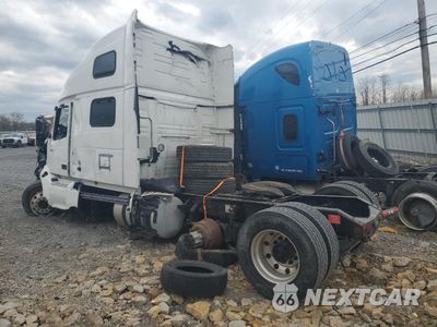 Trzecie zdjęcie samochodu z tyłu: 2020 VOLVO VNL SEMI TRUCK VIN:4V4NC9EH9LN232754 - miniatura
