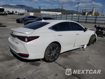 Trzecie zdjęcie samochodu z tyłu: 2022 LEXUS ES 300H BASE VIN:58ADA1C15NU015882 - miniatura