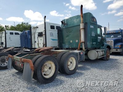 Czwarte zdjęcie samochodu z boku: 1997 INTERNATIONAL 9200 SEMI TRUCK VIN:2HSFMAHR1VC029232 - miniatura
