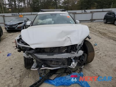 Piąte zdjęcie samochodu w środku: 2023 VOLVO XC60 PLUS VIN:YV4L12RN6P1205313 - miniatura