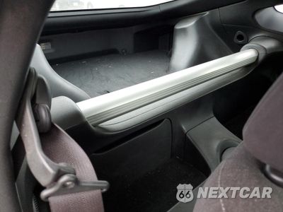 Zdjęcie 10 z 14 samochodu: 2017 NISSAN 370Z BASE VIN:JN1AZ4EH4HM952264 - miniatura
