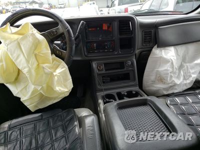 Zdjęcie 8 z 12 samochodu: 2004 CHEVROLET SILVERADO K1500 VIN:2GCEK13T241398589 - miniatura